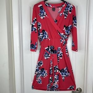 Covington Coral Floral Wrap Dress Size: PXL